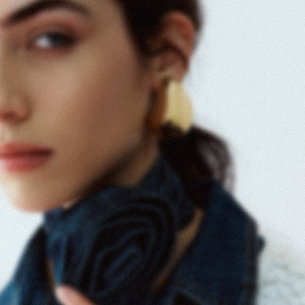 Chemise à application florale